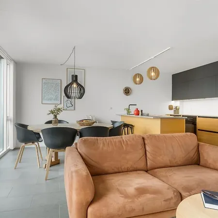 Chayton - 10m From The Sea By Interhome *